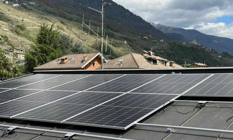 Dal 3 agosto 2026 cambiano gli obblighi sulle fonti rinnovabili per nuove costruzioni e ristrutturazioni. Scopri percentuali, interventi interessati e come trasformare l’obbligo in un’opportunità energetica.