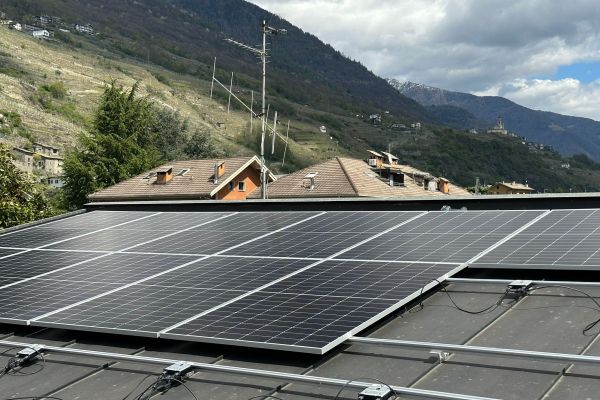 Dal 3 agosto 2026 cambiano gli obblighi sulle fonti rinnovabili per nuove costruzioni e ristrutturazioni. Scopri percentuali, interventi interessati e come trasformare l’obbligo in un’opportunità energetica.